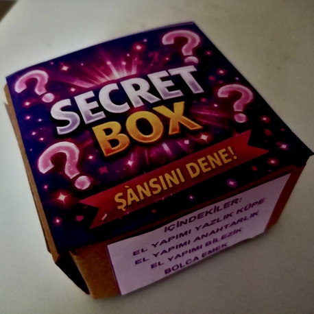 SECRET BOX