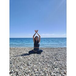 Hatha Yoga Grup Dersi