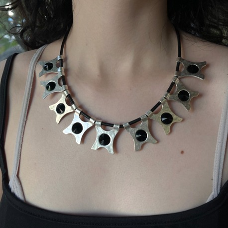 vintage neck