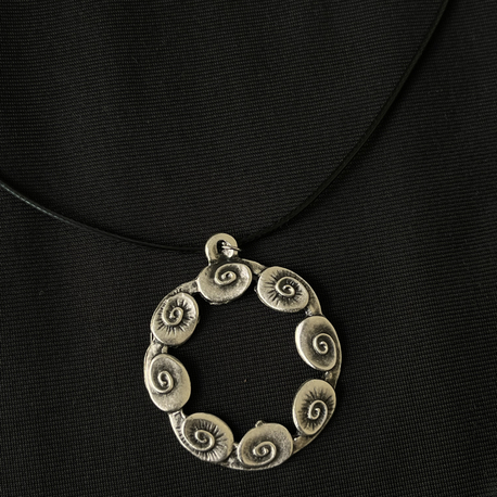 Spiral Neck