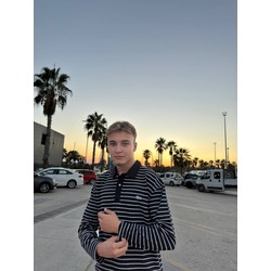 lacoste siyah beyaz triko