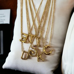 GOLD ÇELİK HARF KOLYE