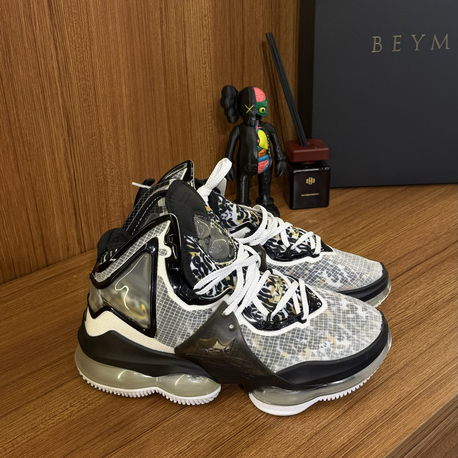Nike Kyrie 7 Gri Sarı
