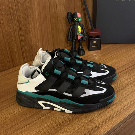 Adidas Netball Siyah Yeşil