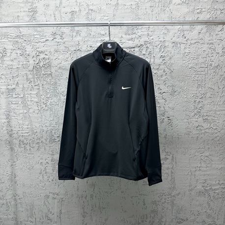 Nike Dri-FIT Half-Zip Sweatshirt