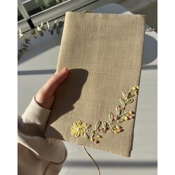 Pastel Daisy Kitap Kılıfı