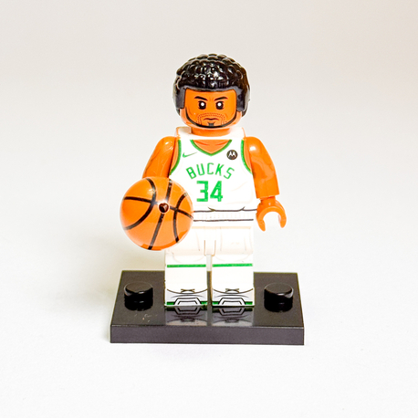 Giannis Antetokounmpo - Milwaukee Bucks