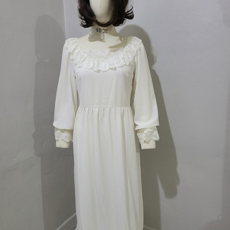 38-40/Katherine VINTAGE DANTELLİ BEYAZ MODEST GELİNLİK