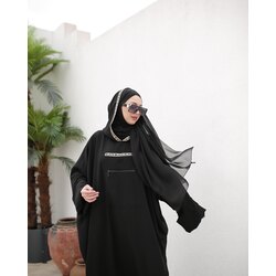 Black Kapşonlu Abaya