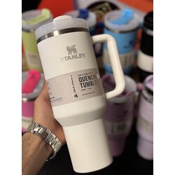 Stanley Quencher Beyaz 1.18 lt Pipetli Termos Bardak