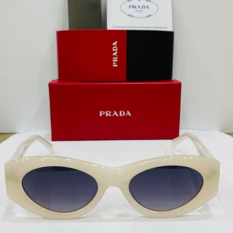 PRADA BEYAZ ÇERÇEVE SİYAH ŞEFFAF CAM