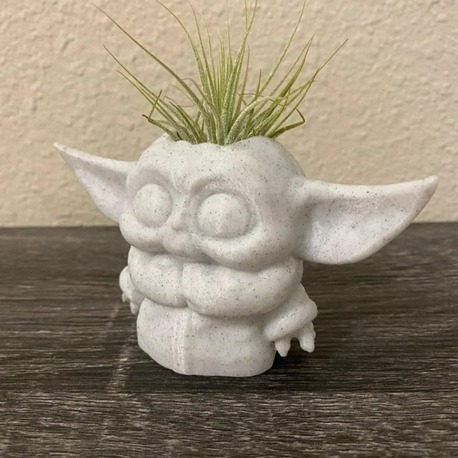 Mini Baby Yoda Saksı