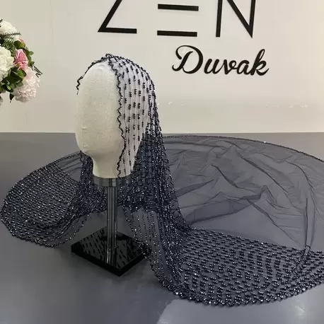 Lacivert nakışlı gelin duvağı