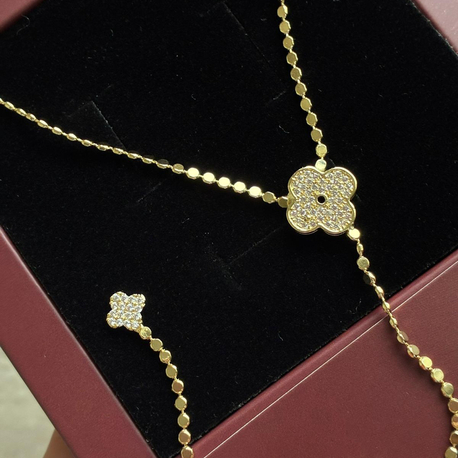 Çelik Gold taşlı yonca Y kolye 