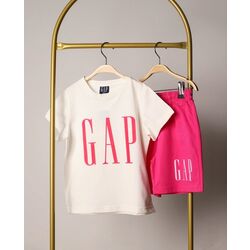 GAP Pembe Baskılı Şortlu Takım