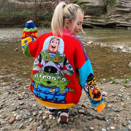 Toy Story Figürlü Hırka
