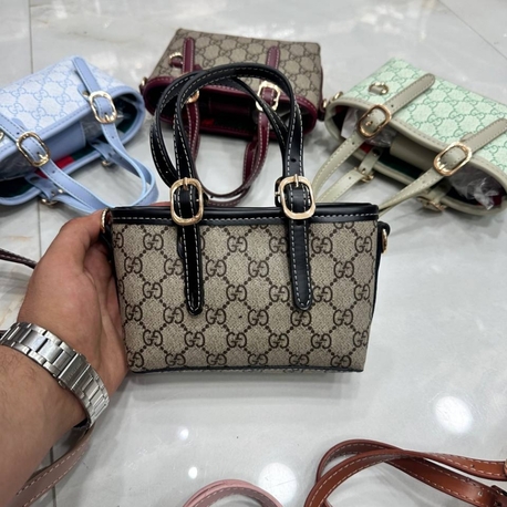 GUCCİ Emblem Mini Bag