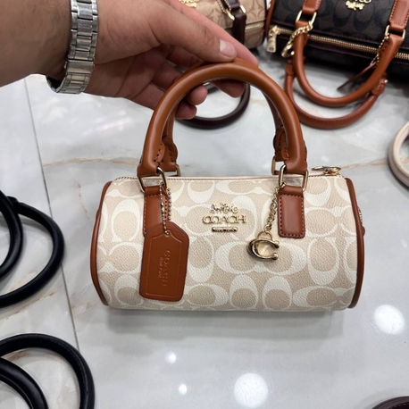 COACH mini cylinder✨