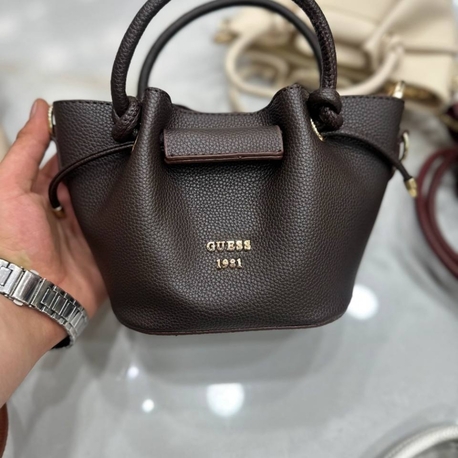 Guess Yavrulu Çanta