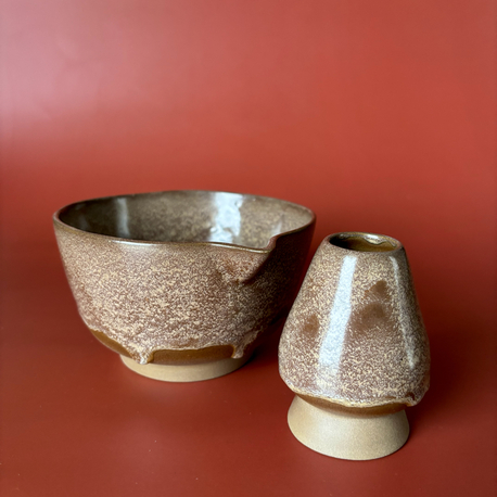 Konomi Stoneware Matcha Kase + Whisk Tutucu Set (500 Ml Hacimli)