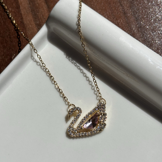 Pembe Taşlı Swan Kolye