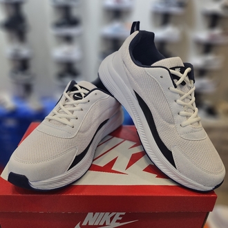 Nike Beyaz Siyah Spor Ayakkabı