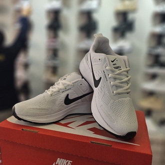 Nike Beyaz Spor Ayakkabı