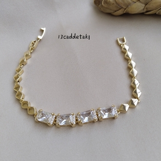 ÇELİK SIRA BAGET TAŞLI MODEL BİLEKLİK 