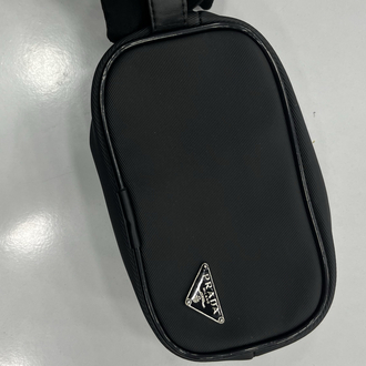 Prada Saffiano Deri Detaylı Teknik Kumaş Erkek Bakım ve Seyahat Çantası