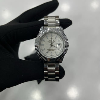 Premium Seri Silver Kadran Tırtıklı Kasa Erkek Saati - Metal Kordon