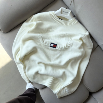Tommy Hilfiger Kabartma Desenli ve Bayrak Nakışlı Krem Kazak