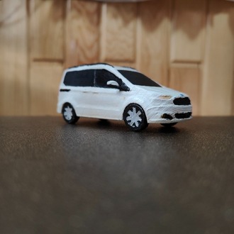El Yapımı 3D Baskı Ford Tourneo Courier Model Araba