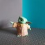 Baby Yoda Figürü