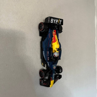 Lego F1 Speed Champions Duvar Asma Aparatı