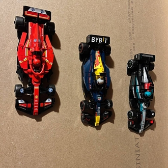 Lego F1 Speed Champions Duvar Asma Aparatı