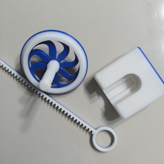3D topaç oyuncak