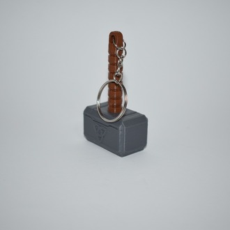  Thor’un Efsanevi Mjolnir Anahtarlığı