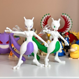 Mewtwo Figürü – 13 cm