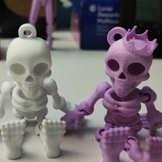Flexi Mutlu İskelet 3D Baskı – 7 cm