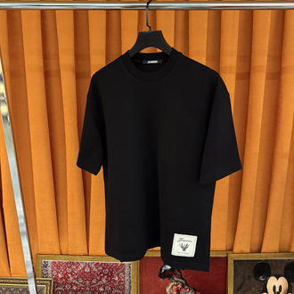 jacquemus ithal kumaş sırt nakış logo tişört siyah