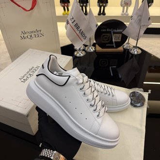 Alexander mcqueen calf skin ithal 