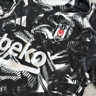 Beşiktaş Premium Forma