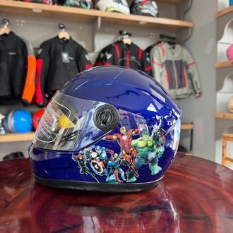 Avengers (Yenilmezler) Temalı Çocuk Kapalı Motosiklet Kaskı