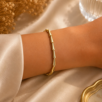 Geometrik Formlu Minimal Gold Bileklik