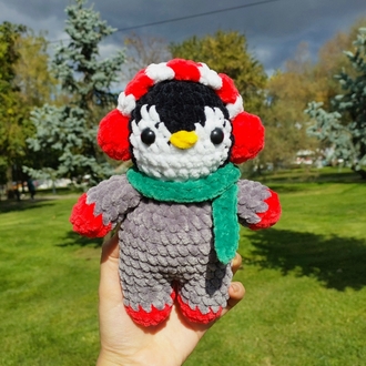 Kulaklıklı Penguen