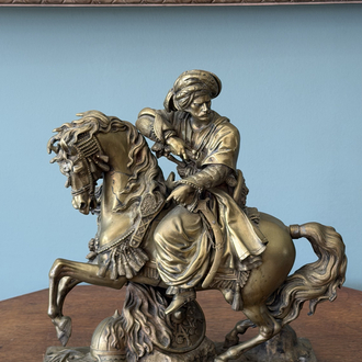 AVRUPA BRONZ GÖVDE YENİÇERİ SÜVARİ