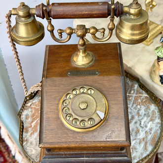 ANTİKA ÇEVİRMELİ TELEFON