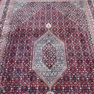 EFSANE KONDİSYONDA 365-250 CM EBATLARA SAHİP