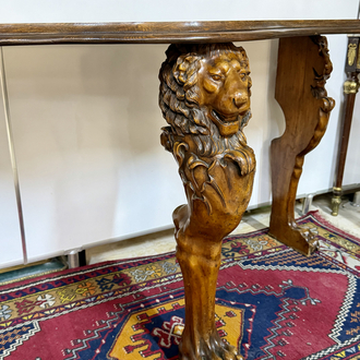 HARİKA EL İŞÇİLİĞİ AVRUPA ASLAN AYAK DRESUAR