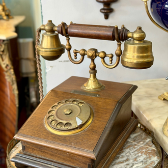 ANTİKA ÇEVİRMELİ TELEFON